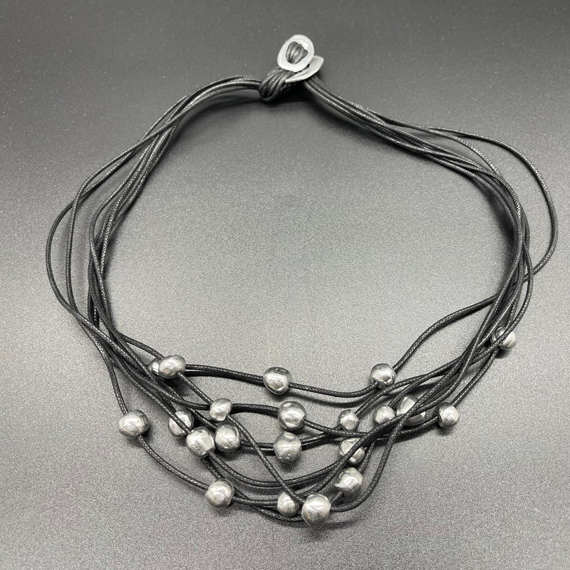 Necklace 7 layers with medium Aluminium beads